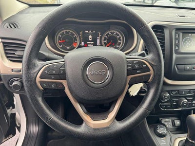 2015 Jeep Cherokee Sport