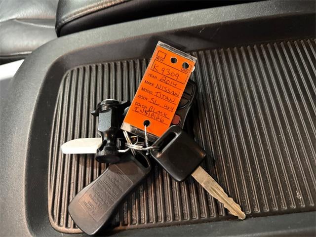 2014 Nissan Titan SL