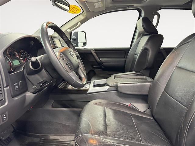 2014 Nissan Titan SL