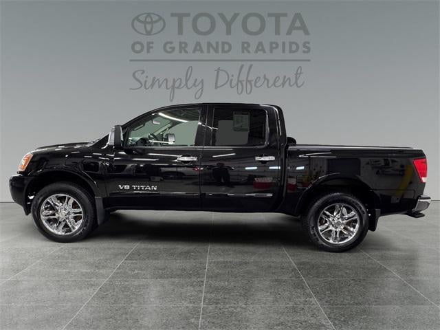 2014 Nissan Titan SL