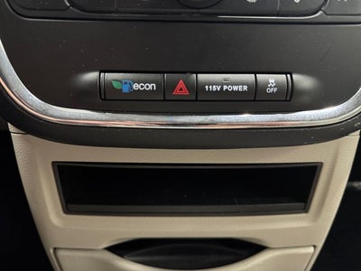 2014 Chrysler Town & Country Touring-L