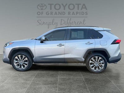 2021 Toyota RAV4 XLE Premium
