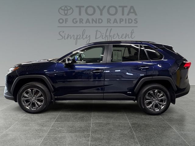 2024 Toyota RAV4 Hybrid XLE Premium