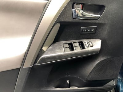 2017 Toyota RAV4 Platinum
