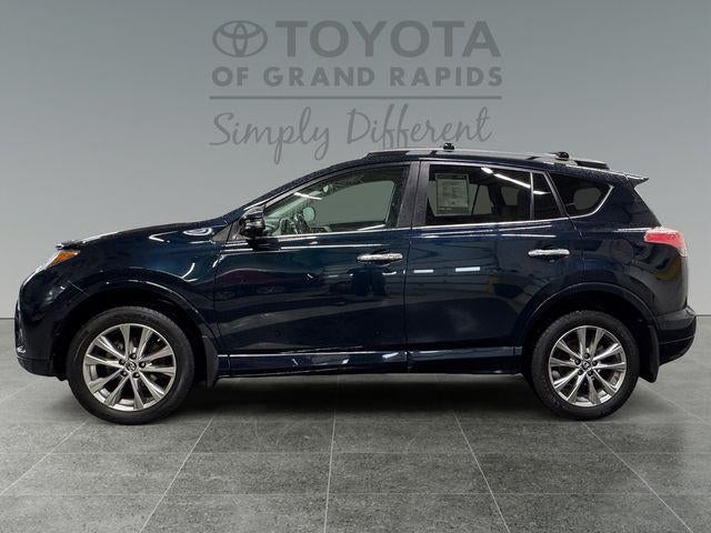 2017 Toyota RAV4 Platinum