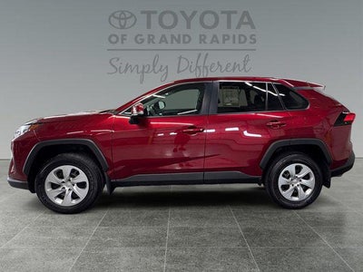2023 Toyota RAV4 LE