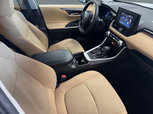 2020 Toyota RAV4 Hybrid XLE