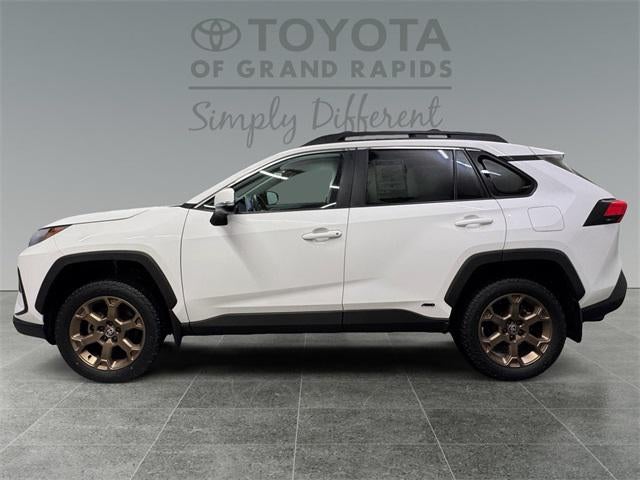2023 Toyota RAV4 Hybrid Woodland Edition