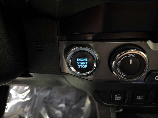 2022 Toyota Tacoma TRD Off-Road V6