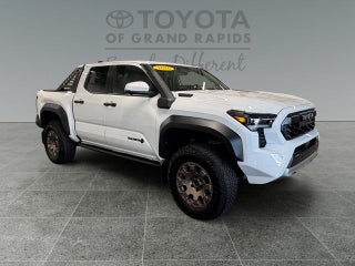 2026 Toyota Tacoma Hybrid Trailhunter