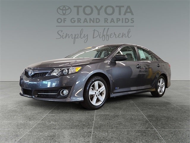 2014 Toyota Camry Hybrid SE Limited Edition