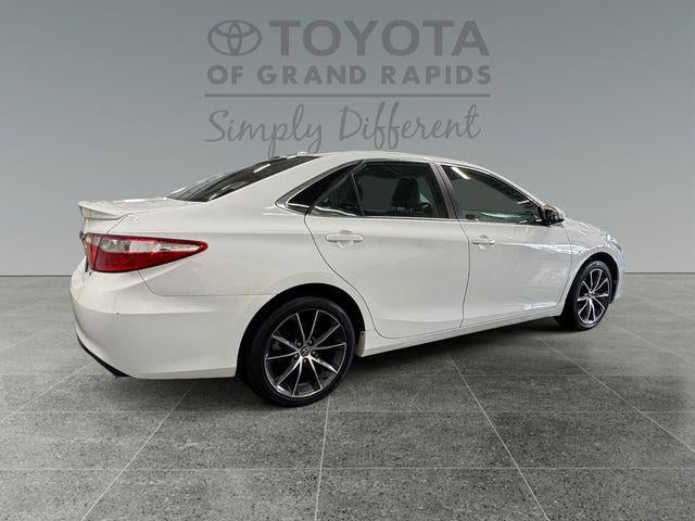 2016 Toyota Camry XSE