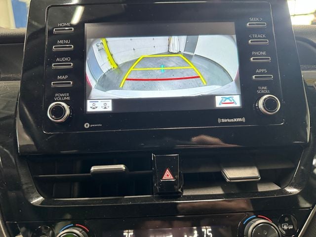 2022 Toyota Camry Hybrid LE