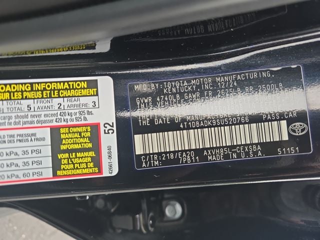 2025 Toyota Camry SE