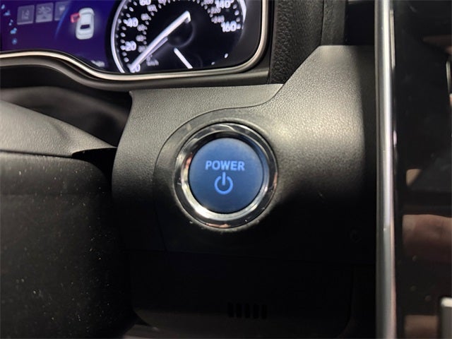 2022 Toyota Avalon Hybrid XSE