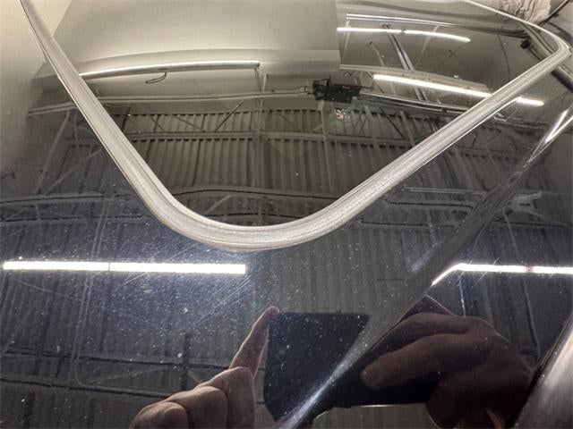 2022 Toyota Avalon Hybrid XSE