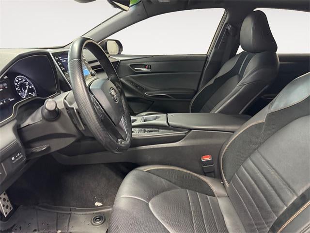 2022 Toyota Avalon Hybrid XSE