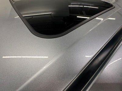 2020 Toyota Camry Hybrid XLE