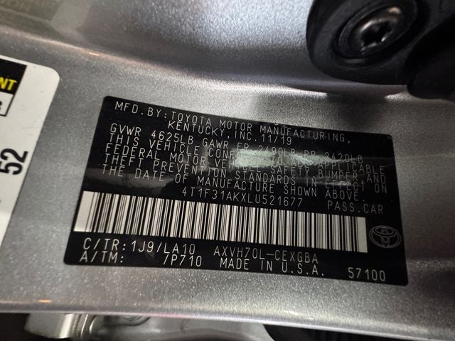 2020 Toyota Camry Hybrid XLE