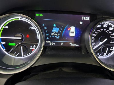 2020 Toyota Camry Hybrid XLE