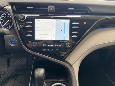 2020 Toyota Camry Hybrid XLE