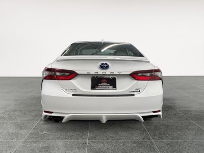 2023 Toyota Camry Hybrid SE