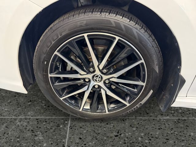 2023 Toyota Camry Hybrid SE