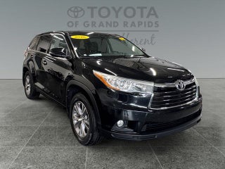 2016 Toyota Highlander LE Plus V6