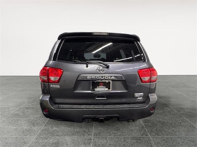 2014 Toyota Sequoia SR5 5.7L