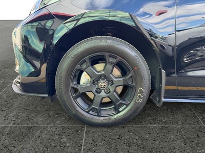 2026 Toyota Sienna Woodland Edition 7 Passenger