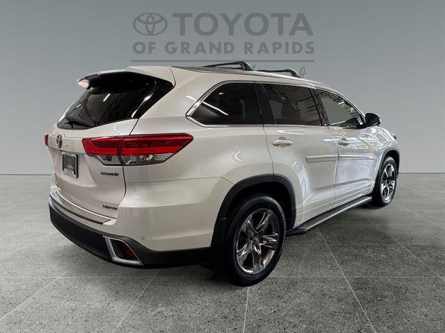 2018 Toyota Highlander Hybrid Limited Platinum