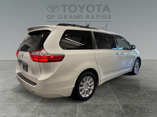 2016 Toyota Sienna Limited Premium 7 Passenger