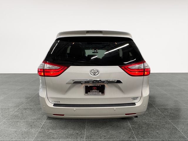 2016 Toyota Sienna Limited Premium 7 Passenger