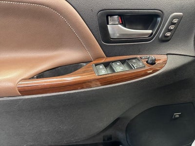 2016 Toyota Sienna Limited Premium 7 Passenger