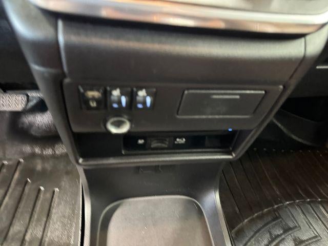 2016 Toyota Sienna Limited Premium 7 Passenger