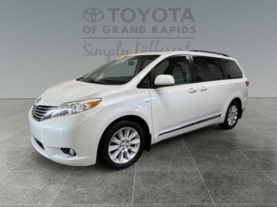 2016 Toyota Sienna XLE Premium 7 Passenger