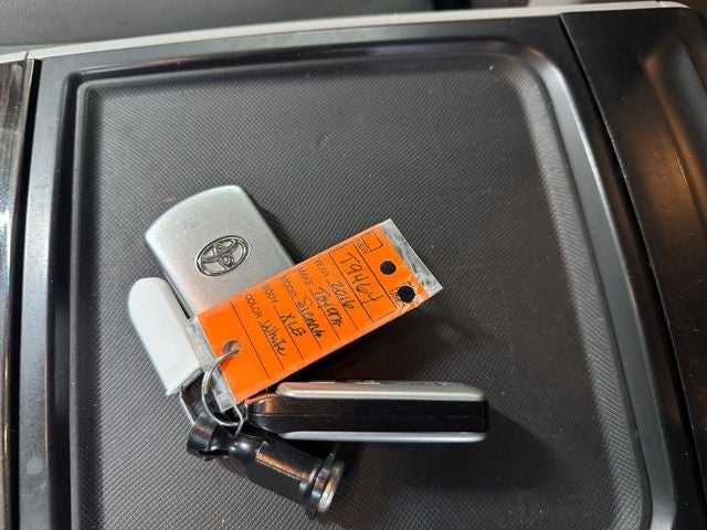 2016 Toyota Sienna XLE Premium 7 Passenger