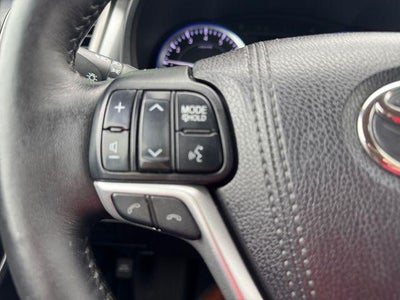 2017 Toyota Highlander Limited Platinum