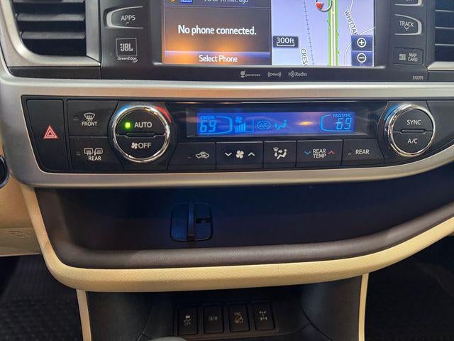 2019 Toyota Highlander Limited Platinum