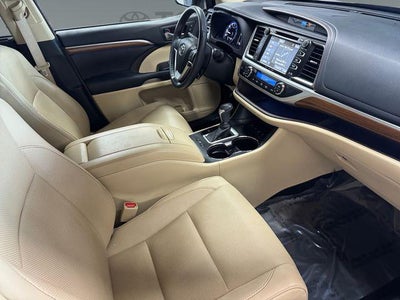 2018 Toyota Highlander Limited Platinum