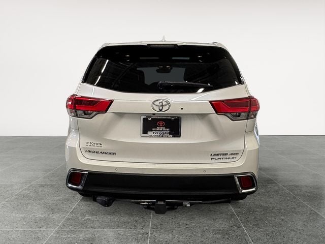 2019 Toyota Highlander Limited Platinum
