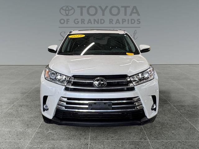 2019 Toyota Highlander Limited Platinum