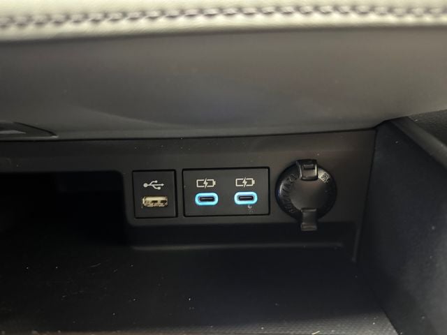 2022 Toyota Highlander Hybrid Platinum