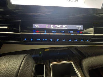 2024 Toyota Sienna Platinum 7 Passenger