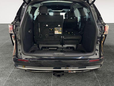 2025 Toyota Sienna Platinum 7 Passenger