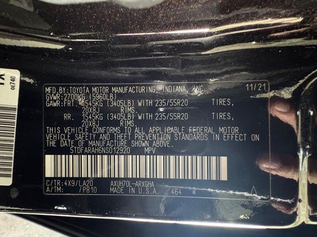 2022 Toyota Highlander Hybrid Platinum
