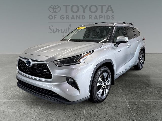 2021 Toyota Highlander Hybrid XLE