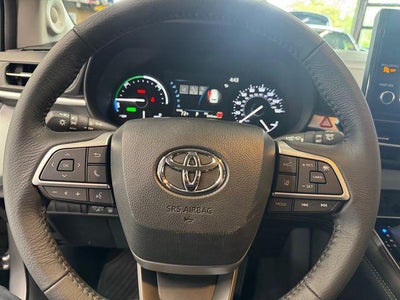 2025 Toyota Sienna XLE 7 Passenger