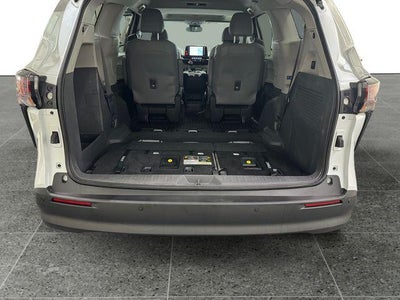2024 Toyota Sienna XLE 7 Passenger