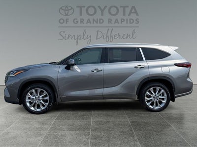 2026 Toyota Highlander Hybrid Limited